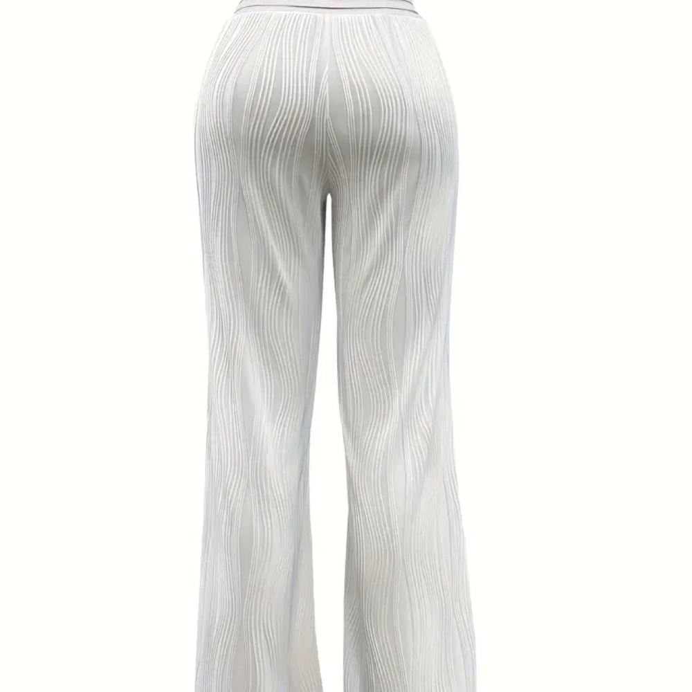 Elegant White Wide-Leg Pants - Picture 4 of 12